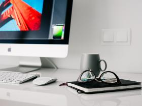 静物摄影需要更加注意对光线的雕琢