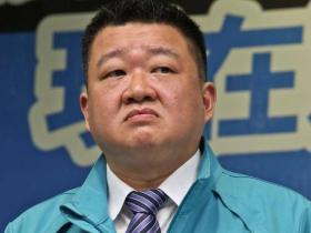 涉论文抄袭被撤销学位,绿营人士称“内心遗憾”,台网友批:应道歉