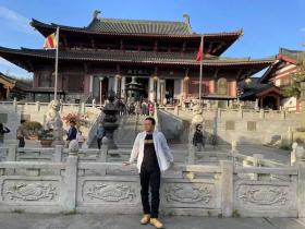 世界洪门组织金华山星聚堂成员罗泰龙